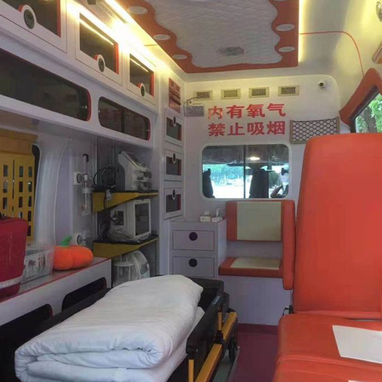 正安癌症租赁救护车转运:为生命护航的科技与人文关怀